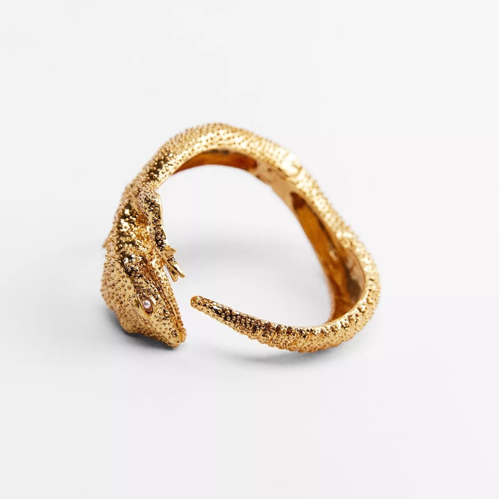 Gold Lizard  Bracelet and necklace